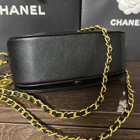 Vintage Chanel CC Mini Bag - Picture 10 of 17